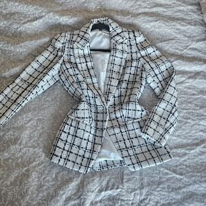 Express XS Women's Black and White Plaid TWEED Blazer And Skirt Set